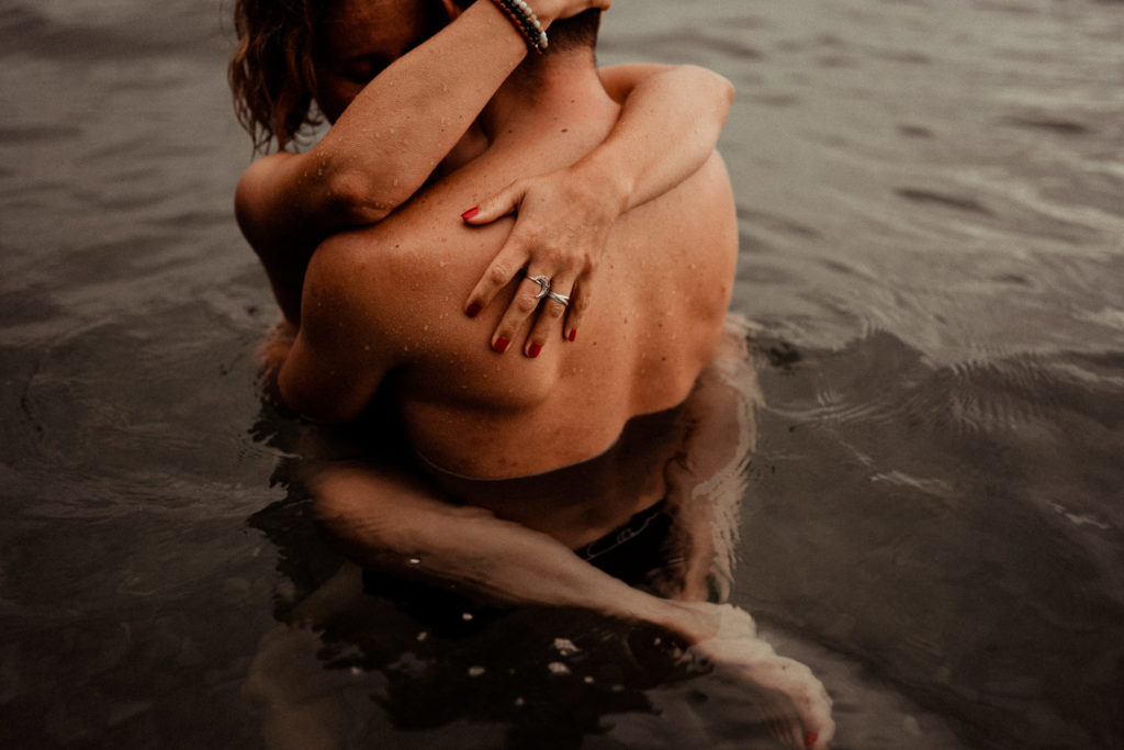 Séance de couple intimiste Hélène Halgand Photographe